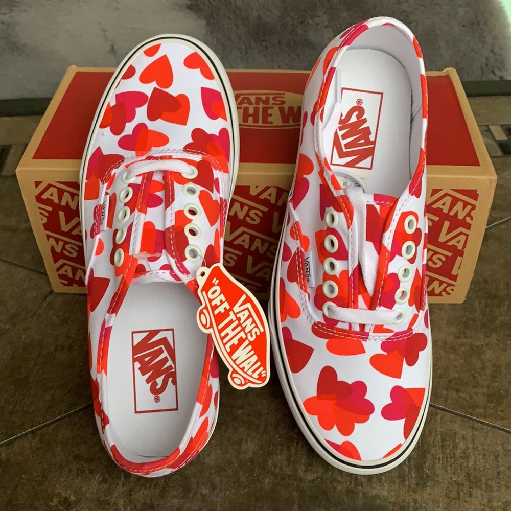 VANS AUTHENTIC VALENTINES HEARTS WMNS - Picture 1 of 16